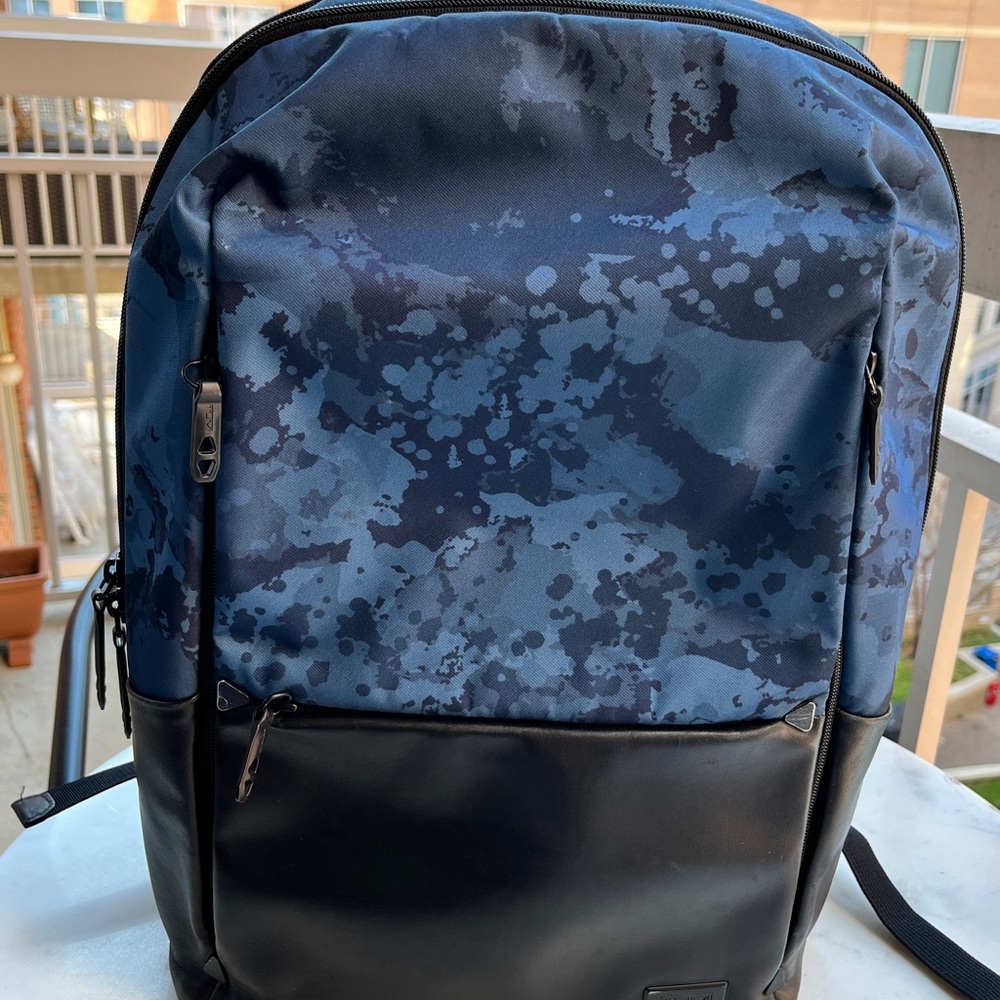 TUMI Laptop Backpack Deep Ocean Blue Black Leather trim